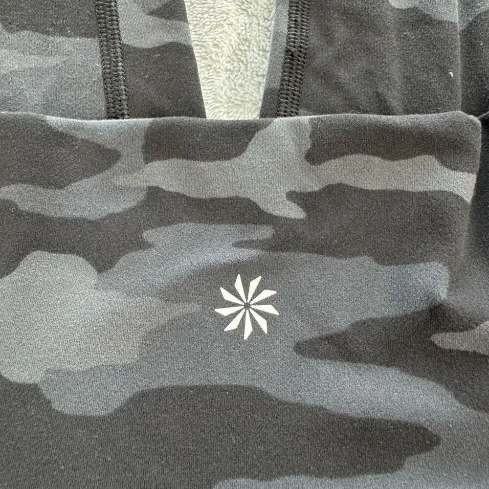 Womens Athleta Camo Salutation Jogger - Picture 3 of 4